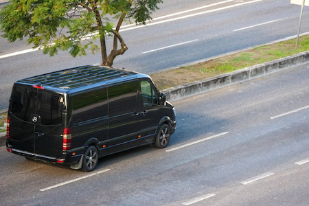What Are the Benefits of Hiring Corporate Transportation for Business Travel?