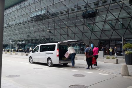 How Does Private Airport Transportation Make Travel Easier in Miami?